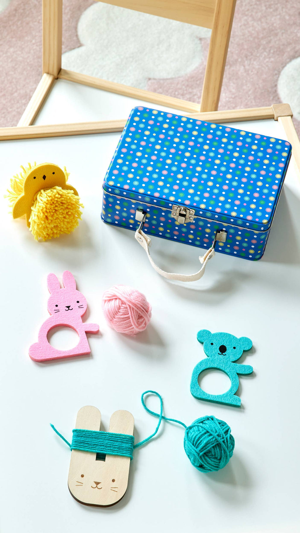 Creature Crafts | My Pom-Pom Friends