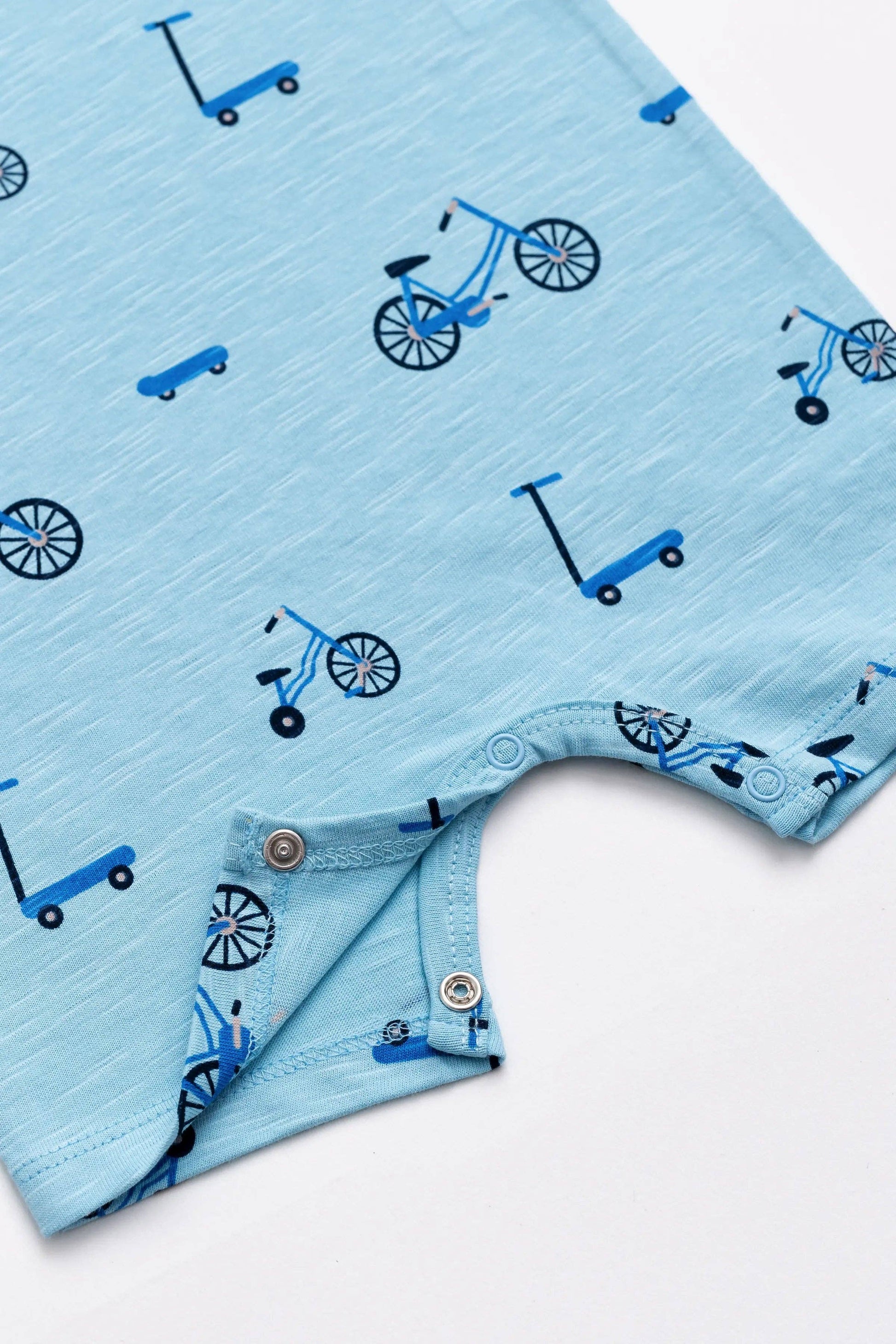 Shorty Romper On Wheels