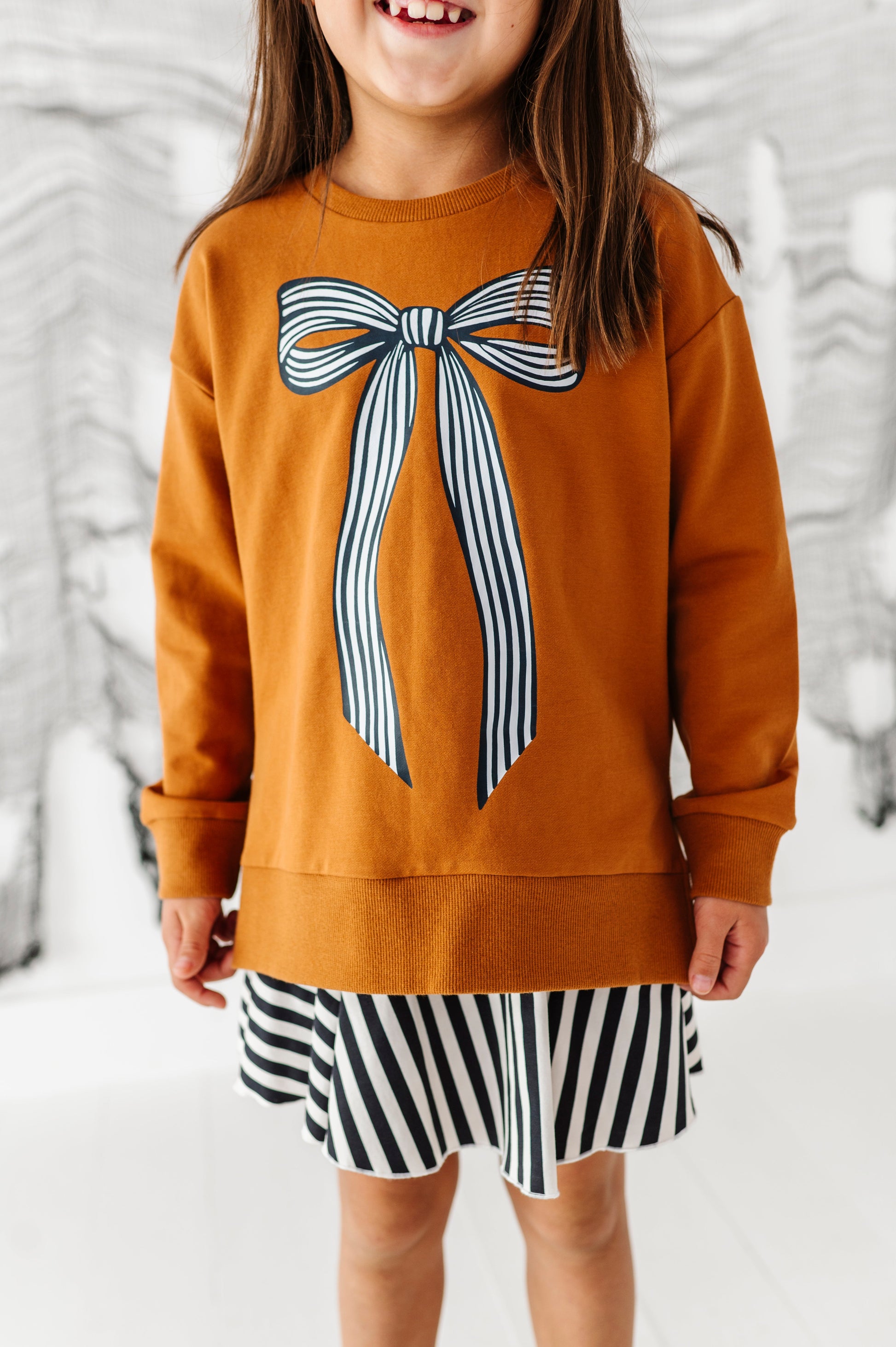 Striped Bow Side Split Sweatshirt