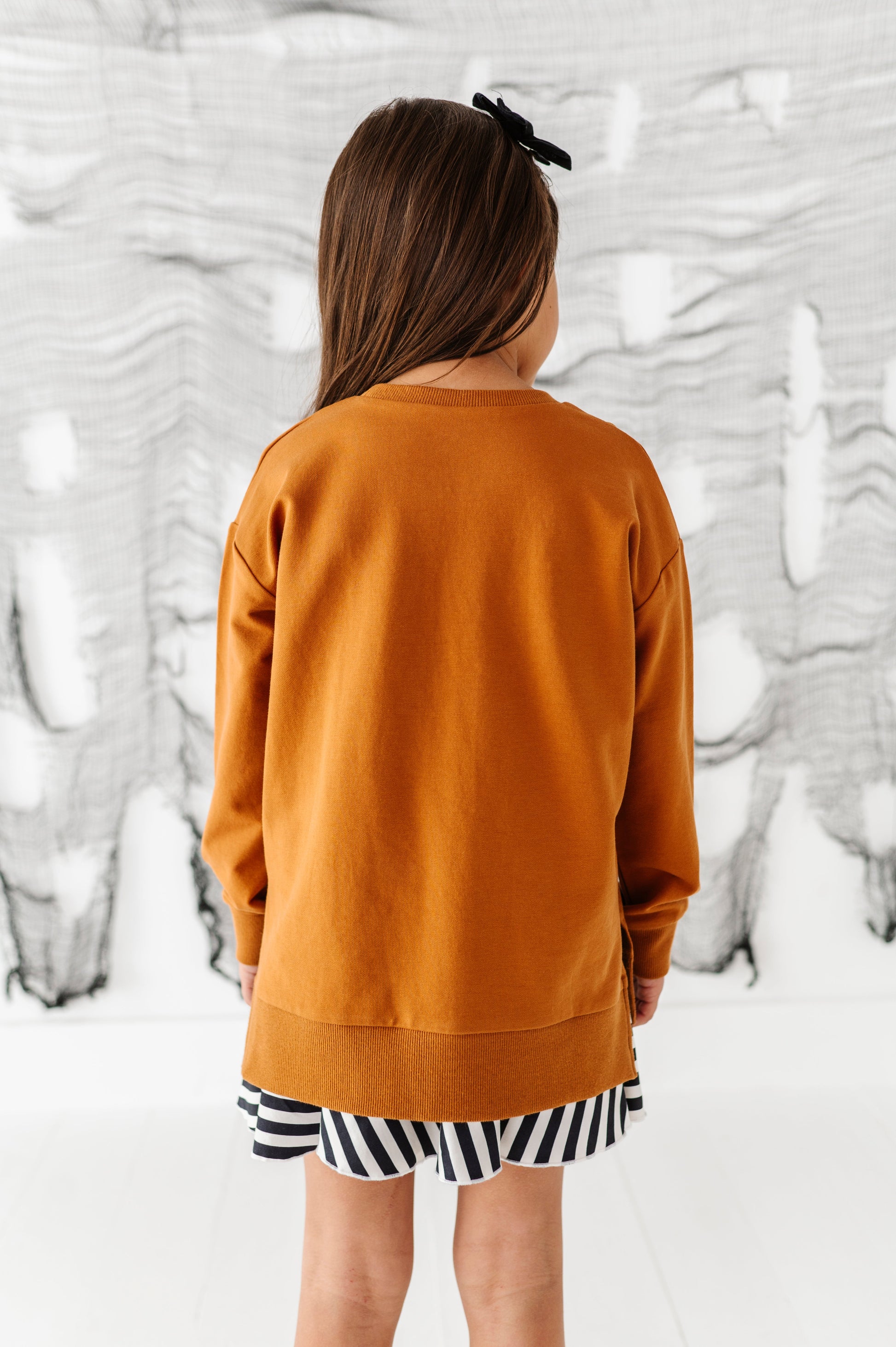 Striped Bow Side Split Sweatshirt