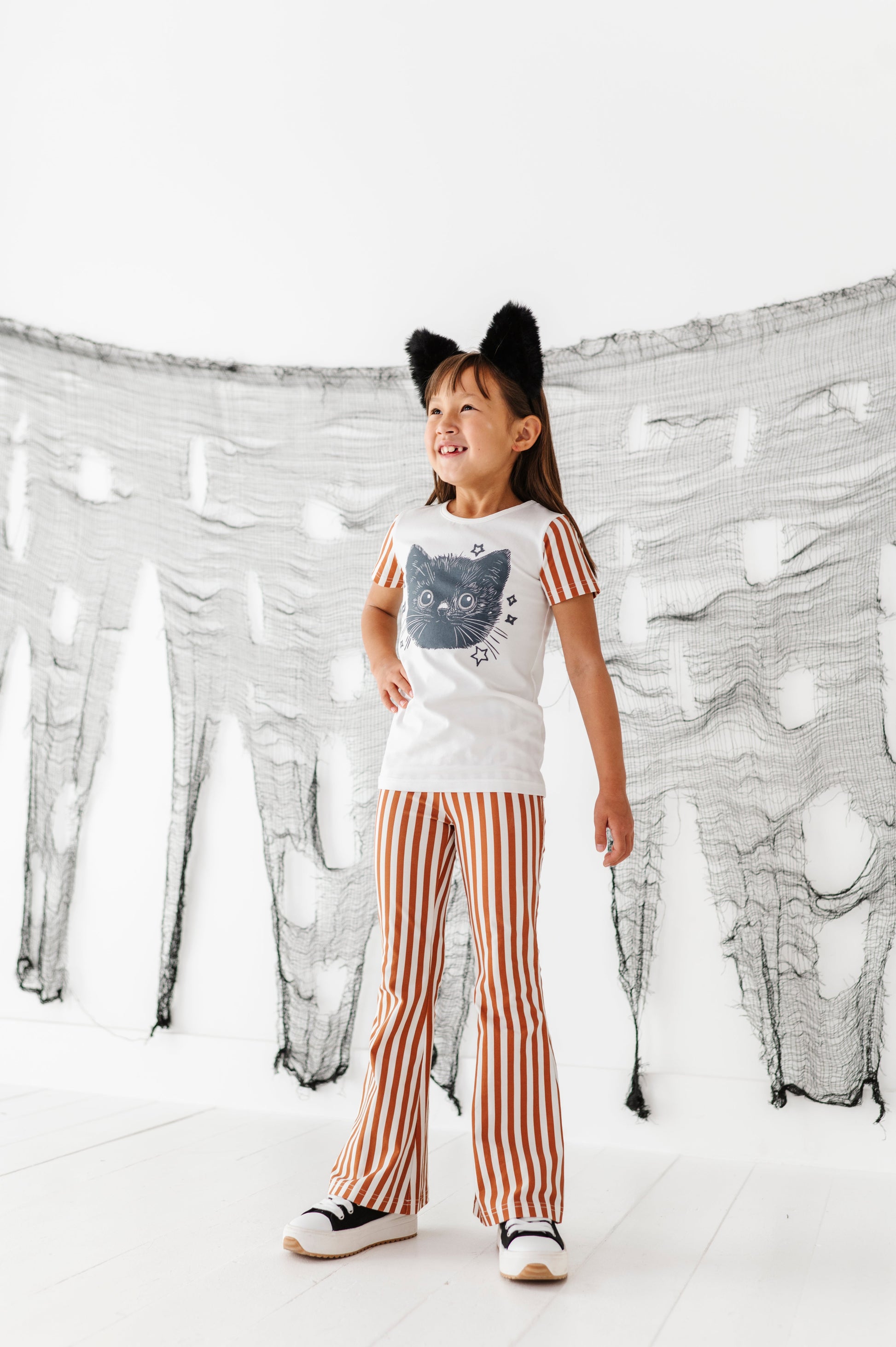 Kitty Cat Magic Tshirt