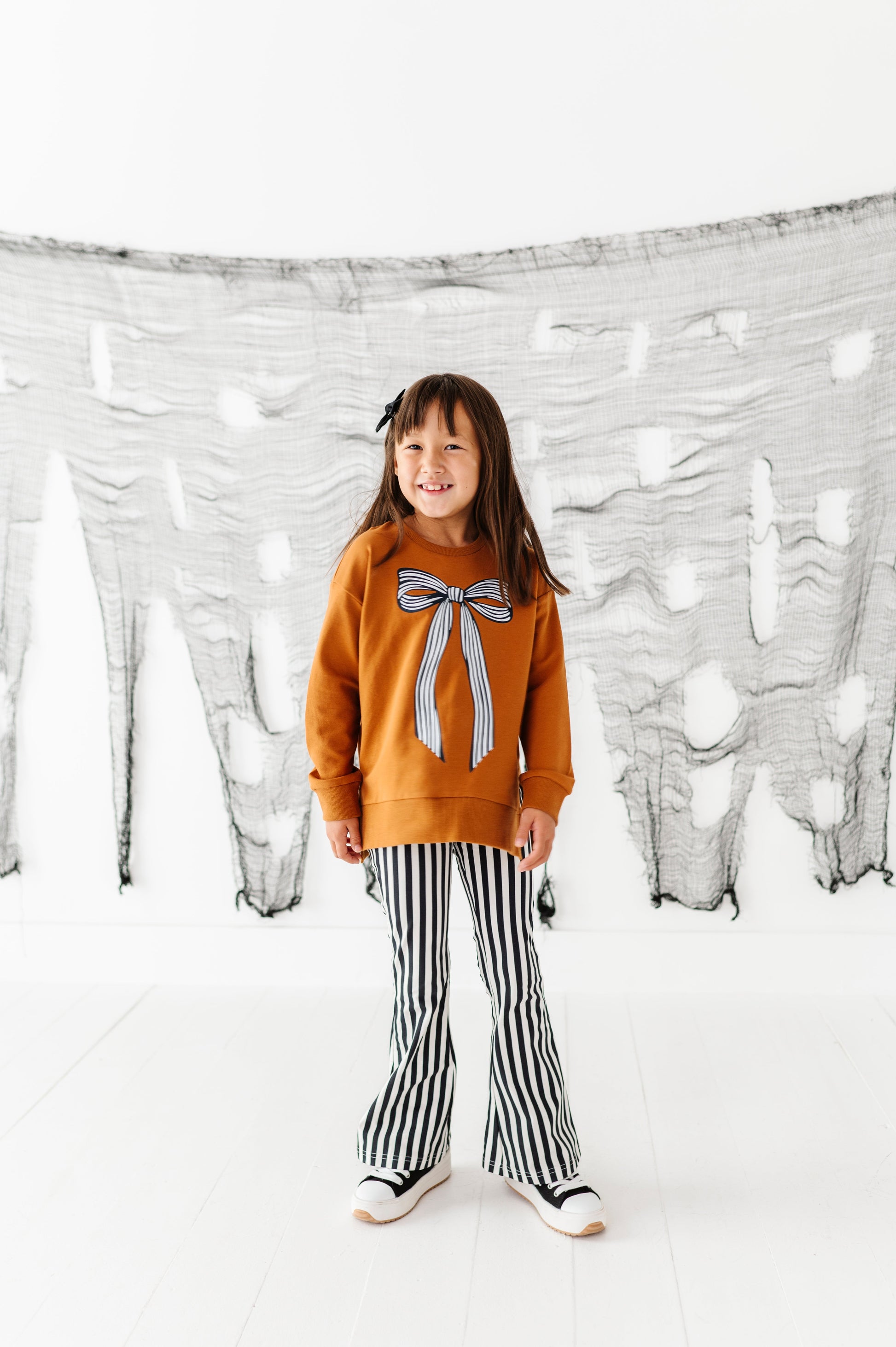 Striped Bow Side Split Sweatshirt