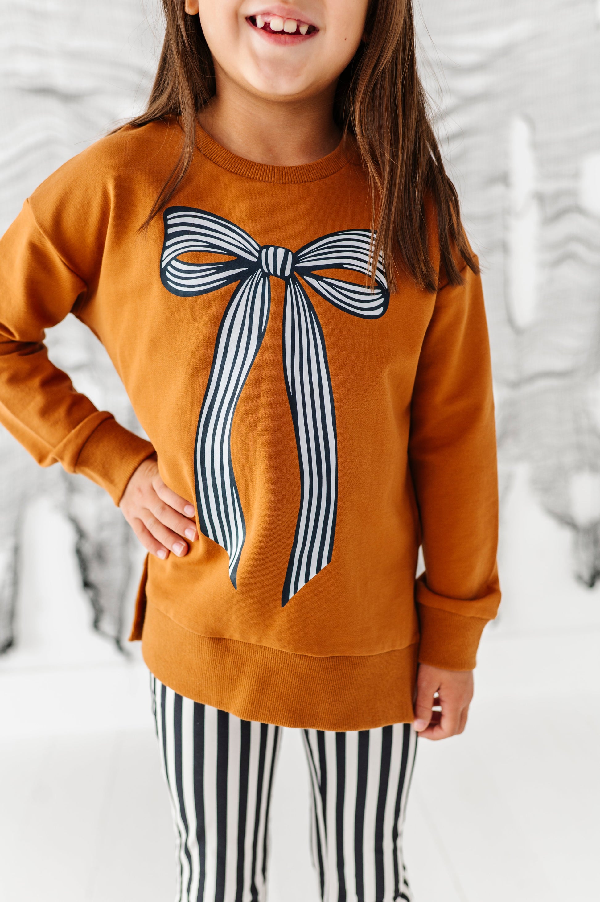 Striped Bow Side Split Sweatshirt