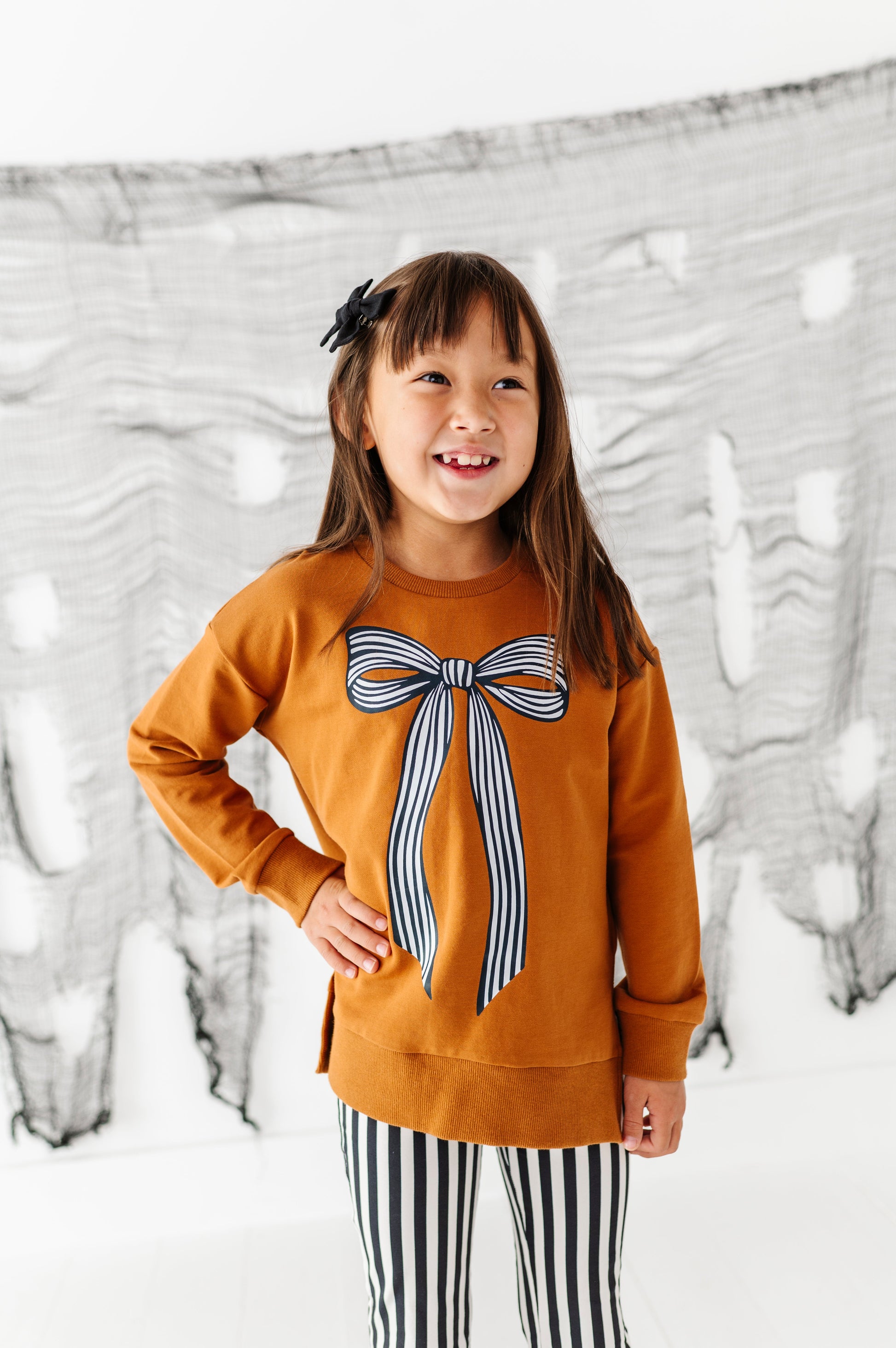 Striped Bow Side Split Sweatshirt