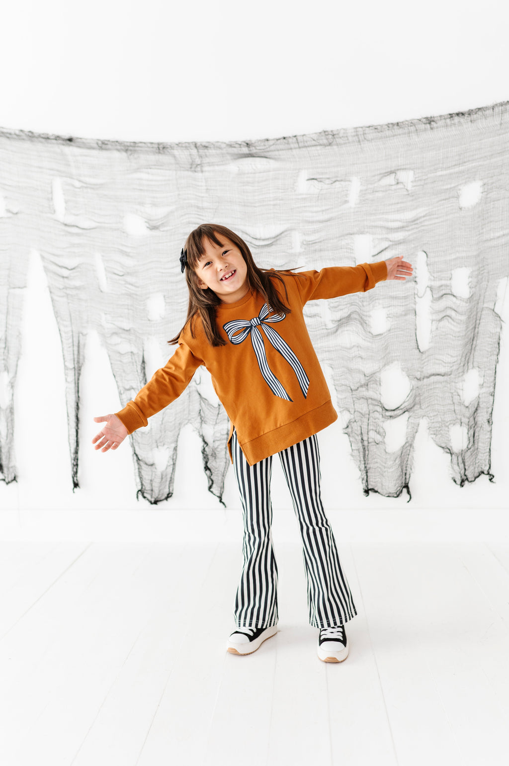 Striped Bow Side Split Sweatshirt