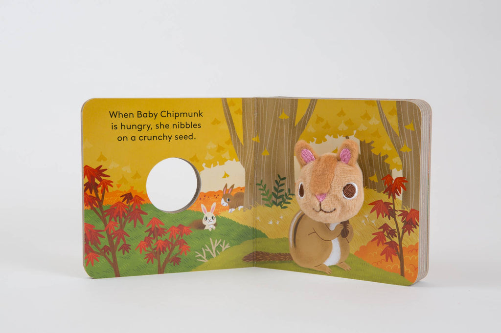 Baby Chipmunk: Finger Puppet Book