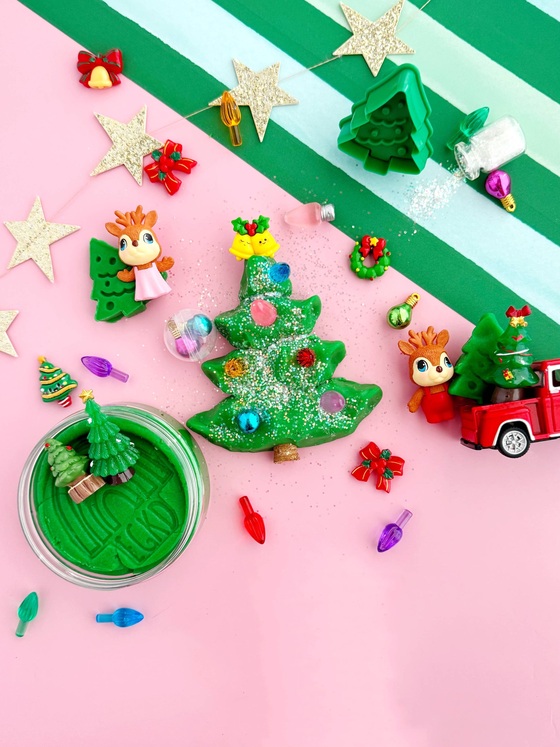 Trim a Tree KidDough Play Kit