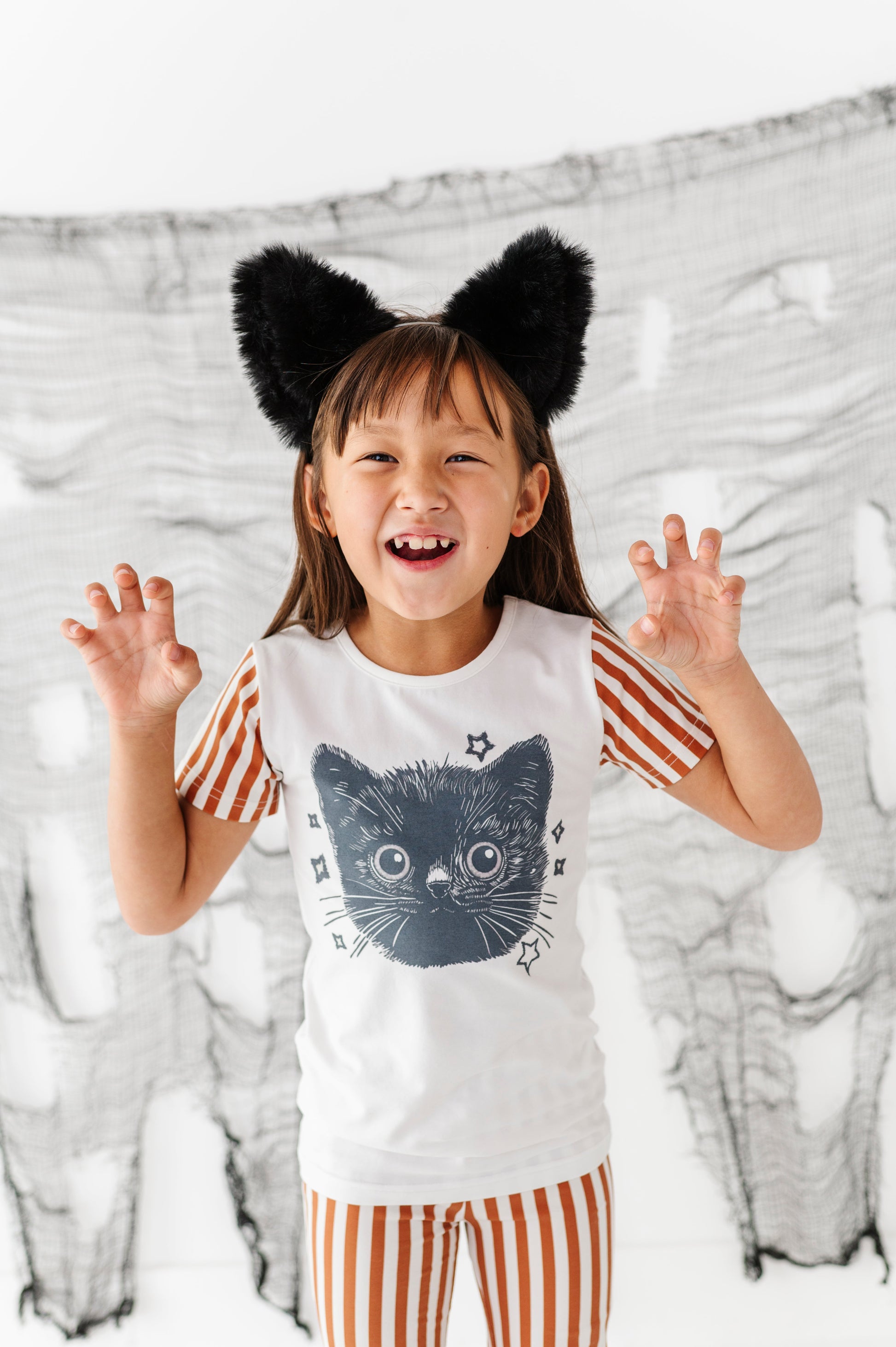 Kitty Cat Magic Tshirt