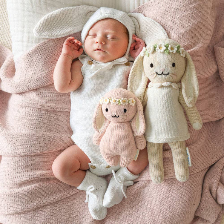 Baby bunny (rose with ivory floral), gives 5 meals