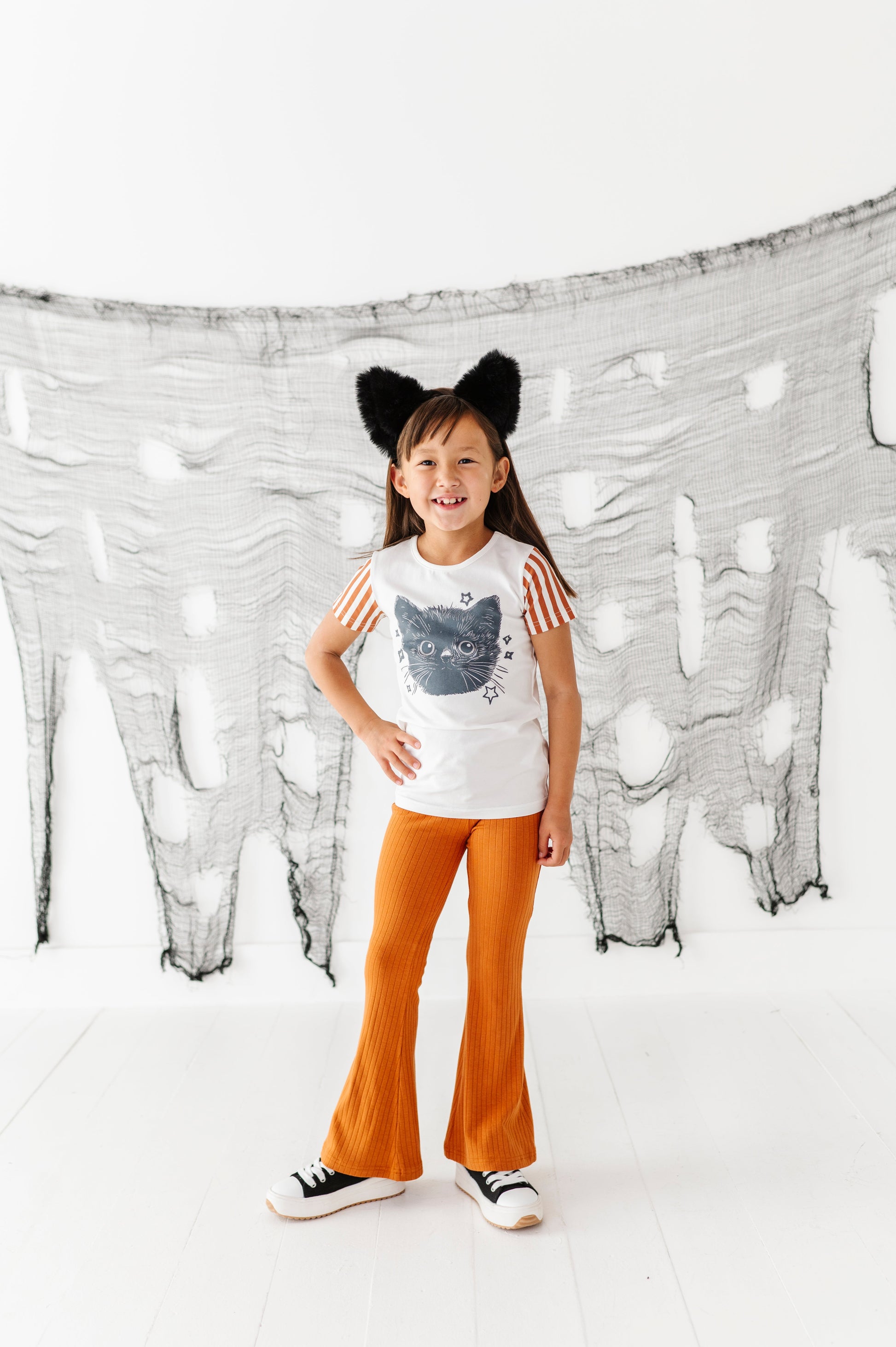 Kitty Cat Magic Tshirt