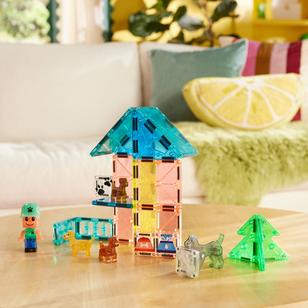 Build it your own way with pieces from the MAGNA-TILES® Puppy Park