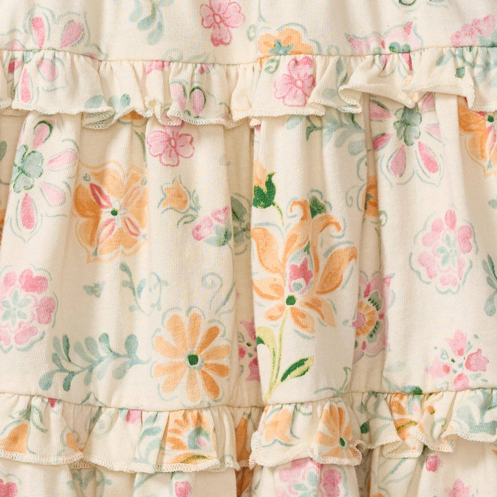 Close up of the Mediterranean florals - perfect for summer!