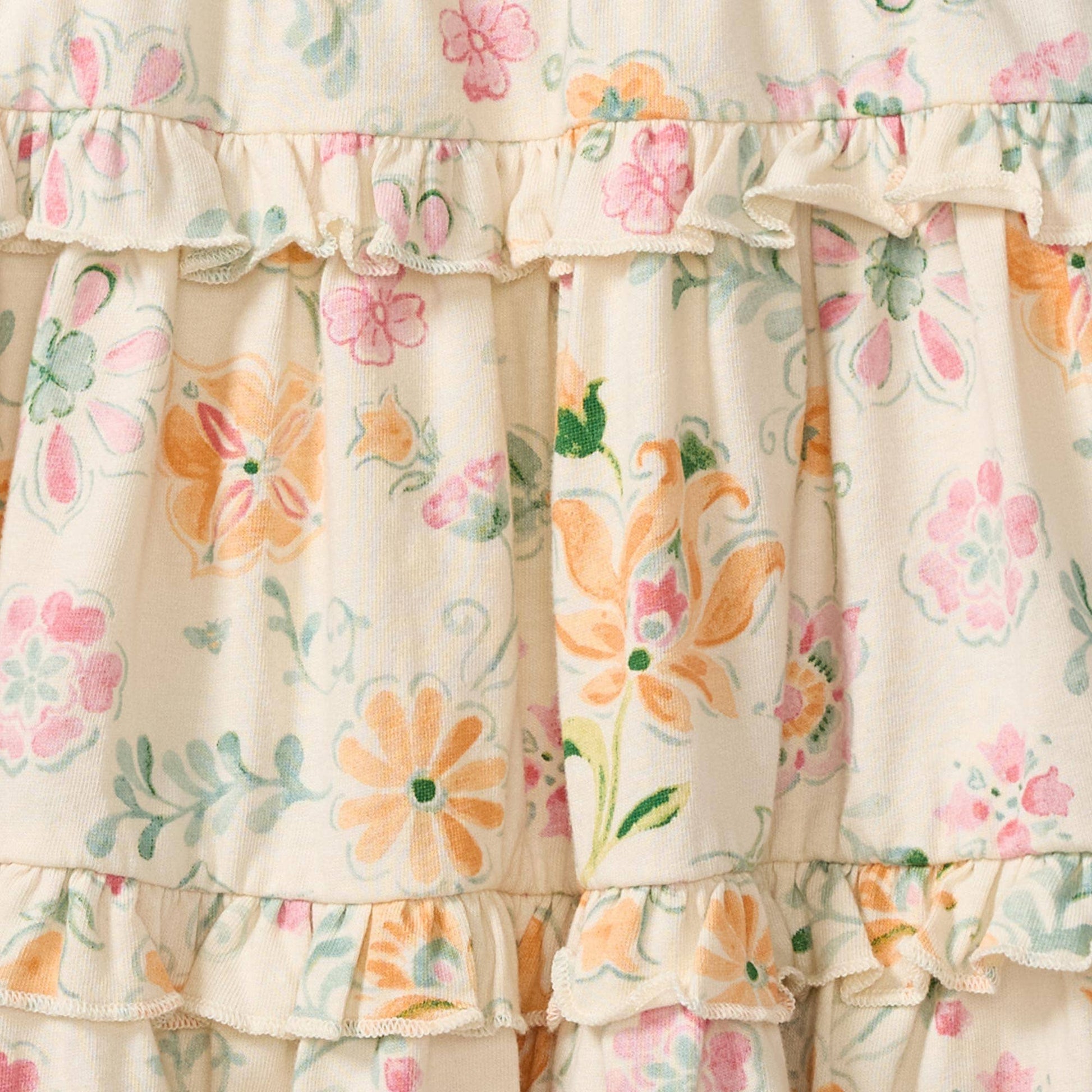 Close up of the Mediterranean florals - perfect for summer!