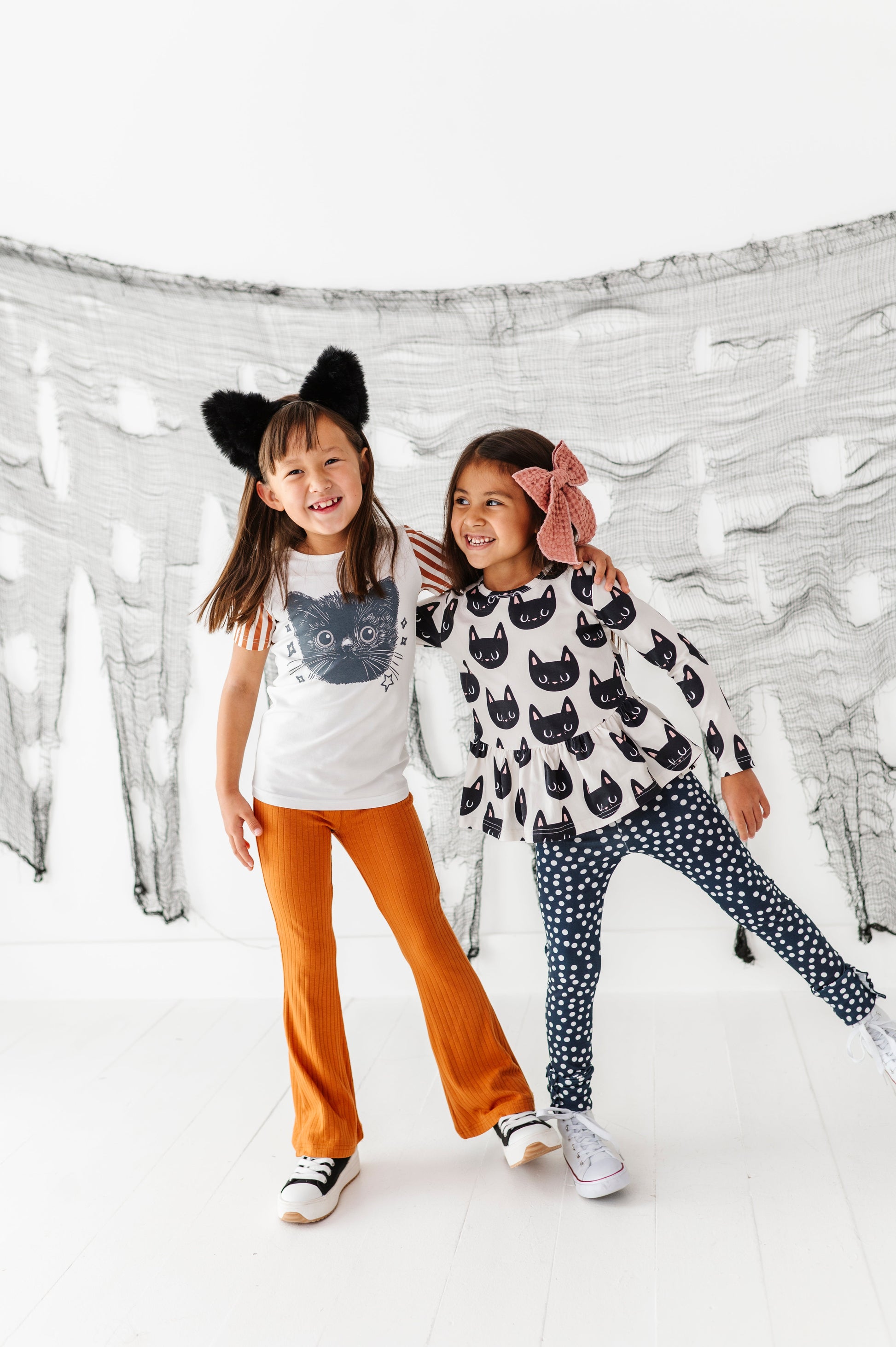 Kitty Cat Magic Tshirt