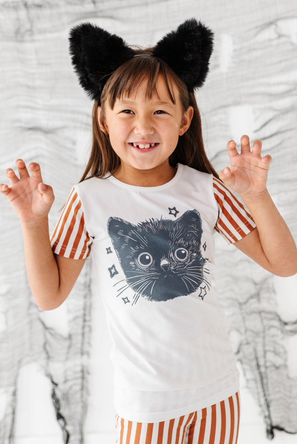 Kitty Cat Magic Tshirt