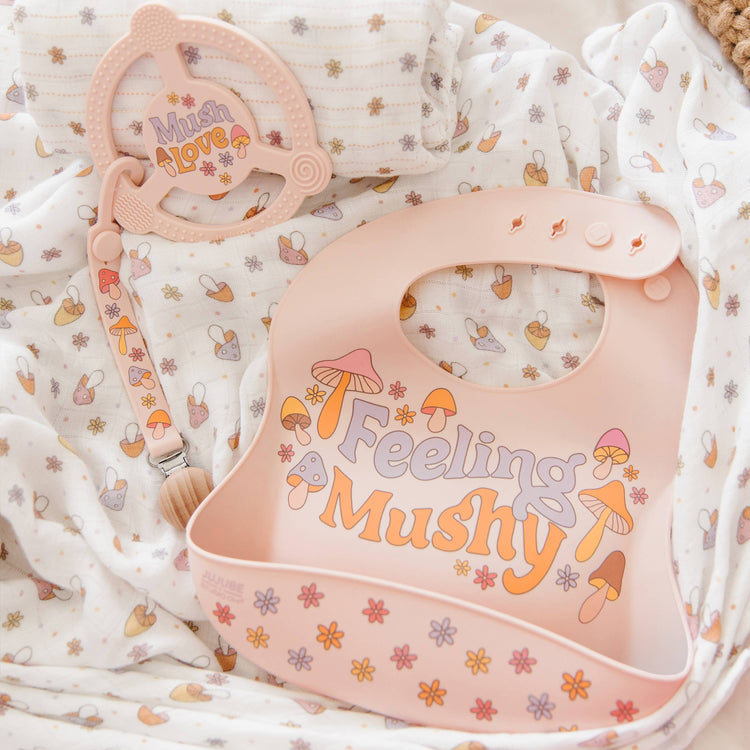 Silicone Bib Mushy Love