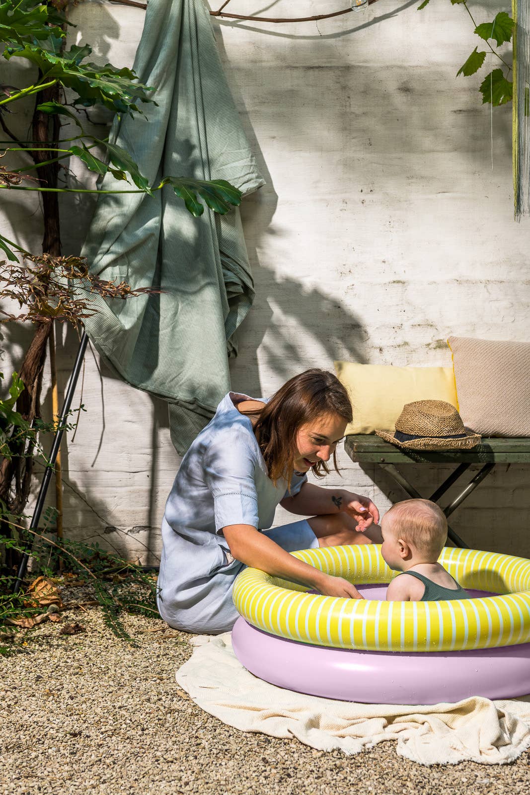 Banana Pink Inflatable Pool - 32 inches