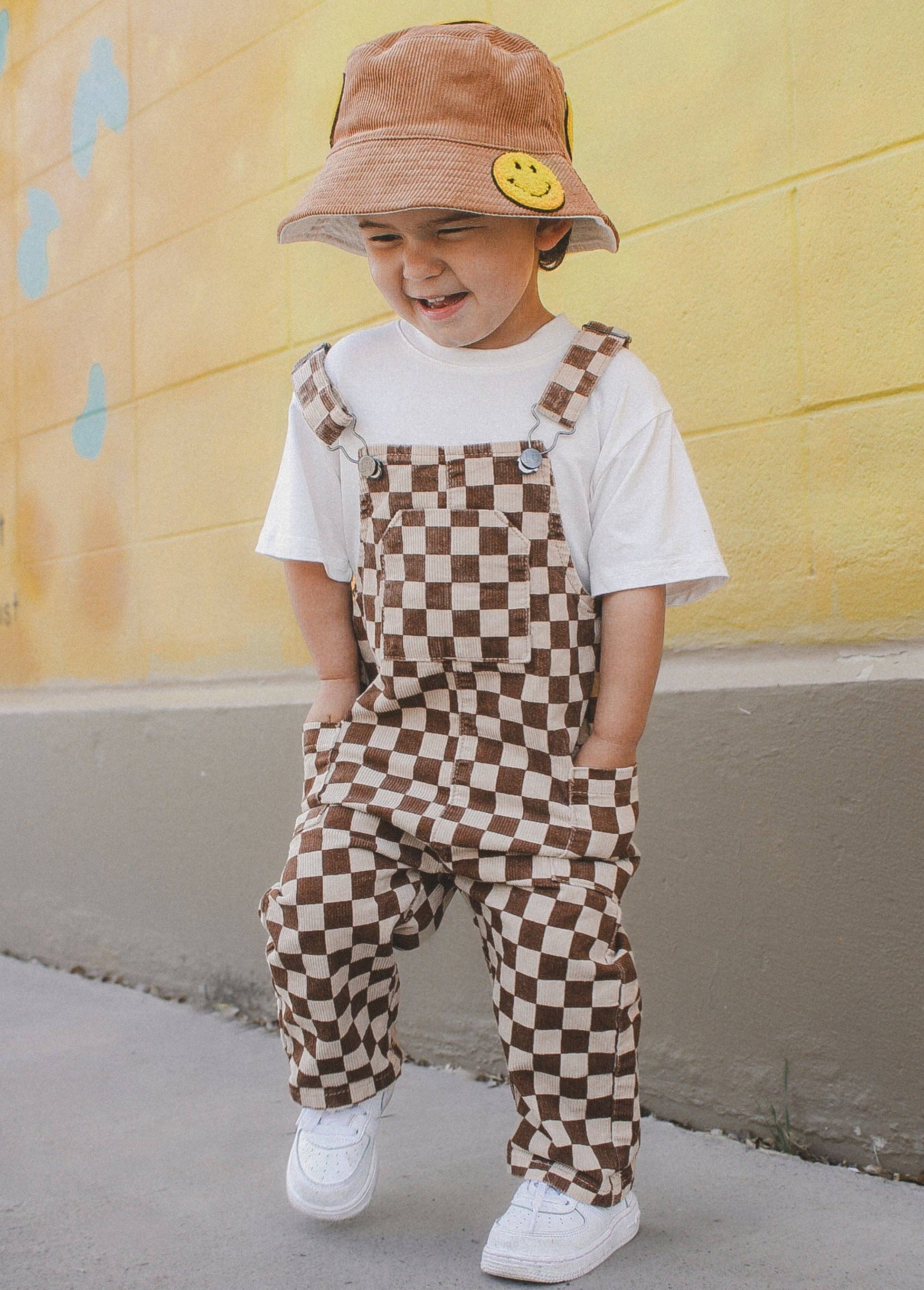 Smiley Bucket Hat Tan